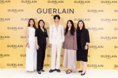 法国娇兰品牌挚友余承恩亲临南京德基 携御廷兰花金致焕采系列，科技淬炼驻龄能量，点燃年轻光蕴